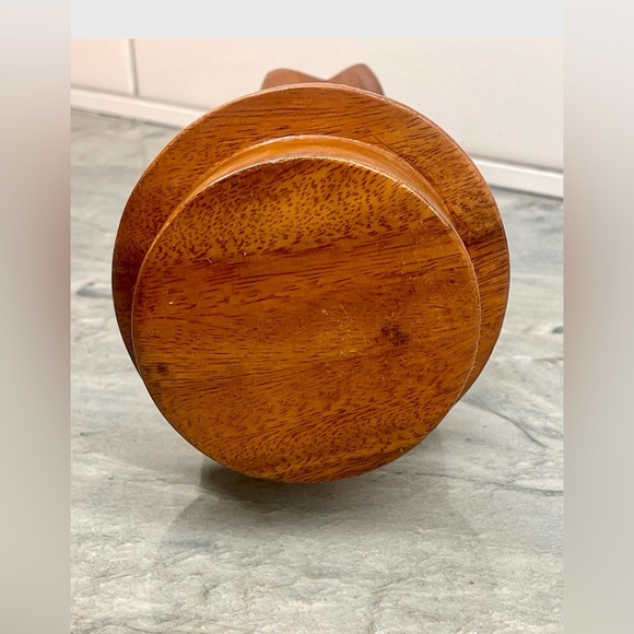 BYG Decorative Pineapple Figurines & Brass Trivets - Picture 4 of 12